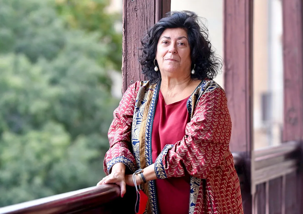 La escritora española Almudena Grandes fallece en Madrid a los 61 años