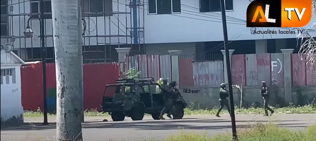 VIDEOS: Reportan movimientos de combate cerca del palacio presidencial haitiano