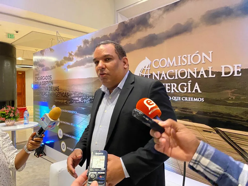 República Dominicana debe duplicar su producción de energía renovable, para el 2025
