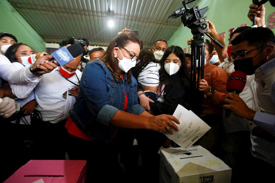 Elecciones en Honduras inician bajo medidas sanitarias por la COVID-19