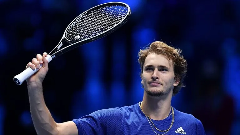 Alemán Zverev destrona a Medvedev luego de eliminar a Djokovic