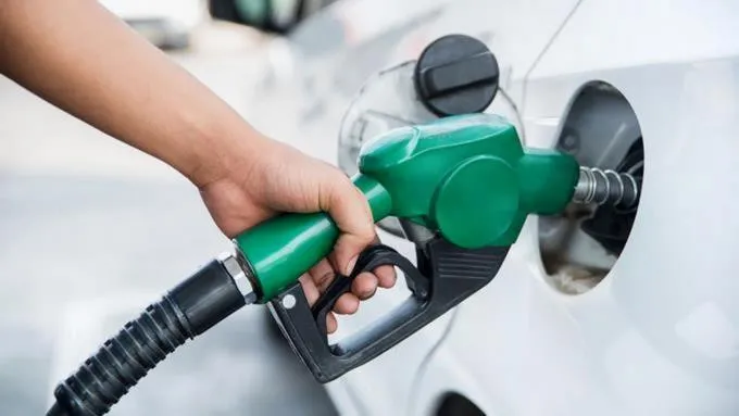 Combustibles se mantienen sin variación, a excepción del avtur y kerosene