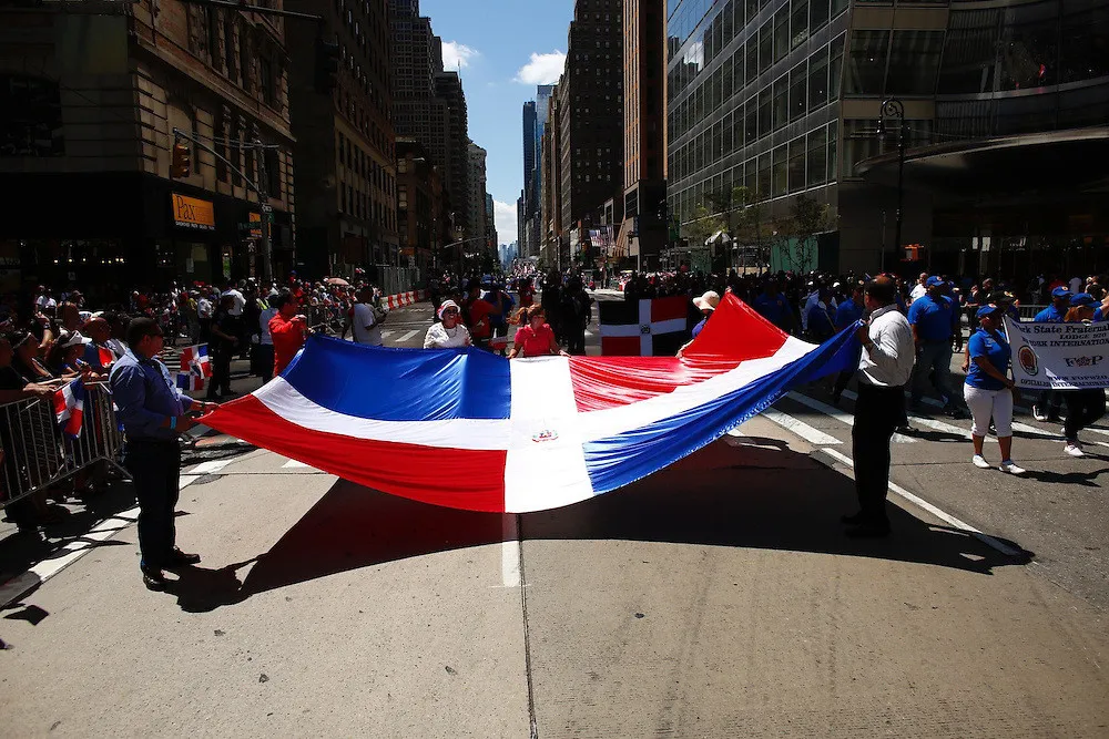 Cerca de tres millones de dominicanos residen oficialmente en el exterior