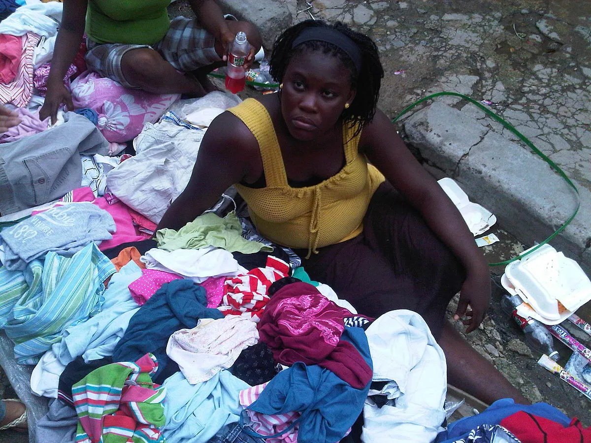 EEUU revive liberación de impuestos y aranceles a ropa haitiana