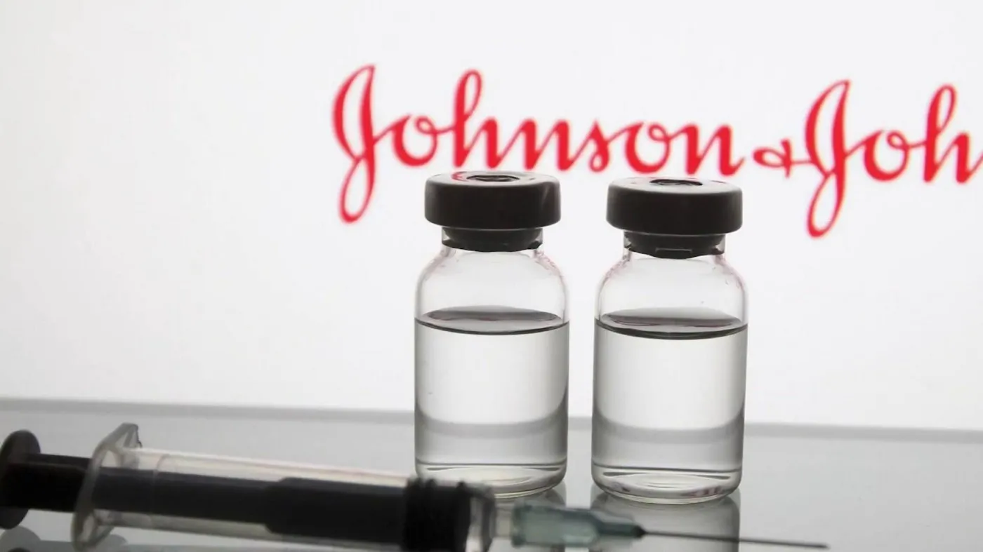 Dos dosis de J&J podrían reducir un 85 % la hospitalización por ómicron