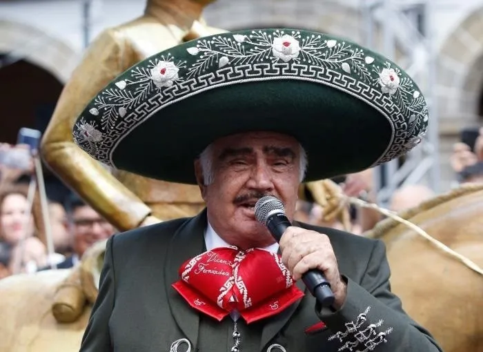 México y otros países y artistas lloran muerte del rey de las rancheras
