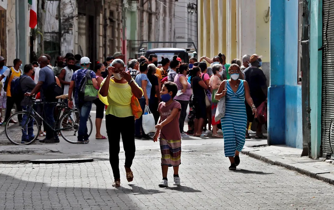 Banco Centroamericano de Integración Económica financiará producción de vacunas en Cuba