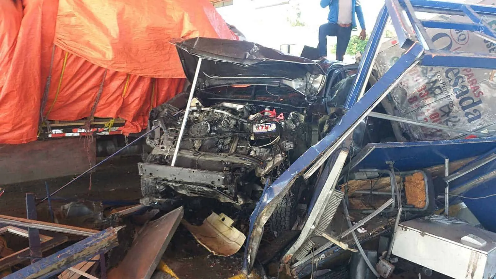 Cuatro heridos en accidente en peaje de la Circunvalación Norte Santiago