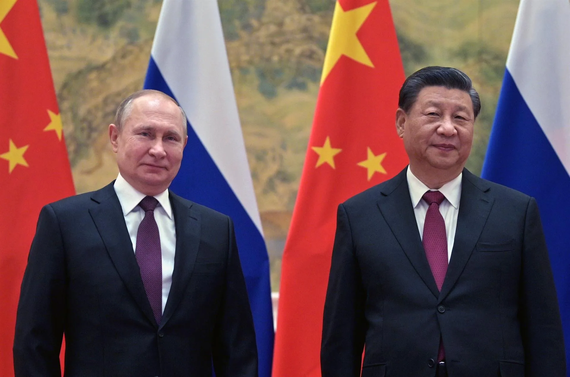 La peligrosa transición: De la hegemonía de EEUU (Occidente) a la de China (Oriente)*