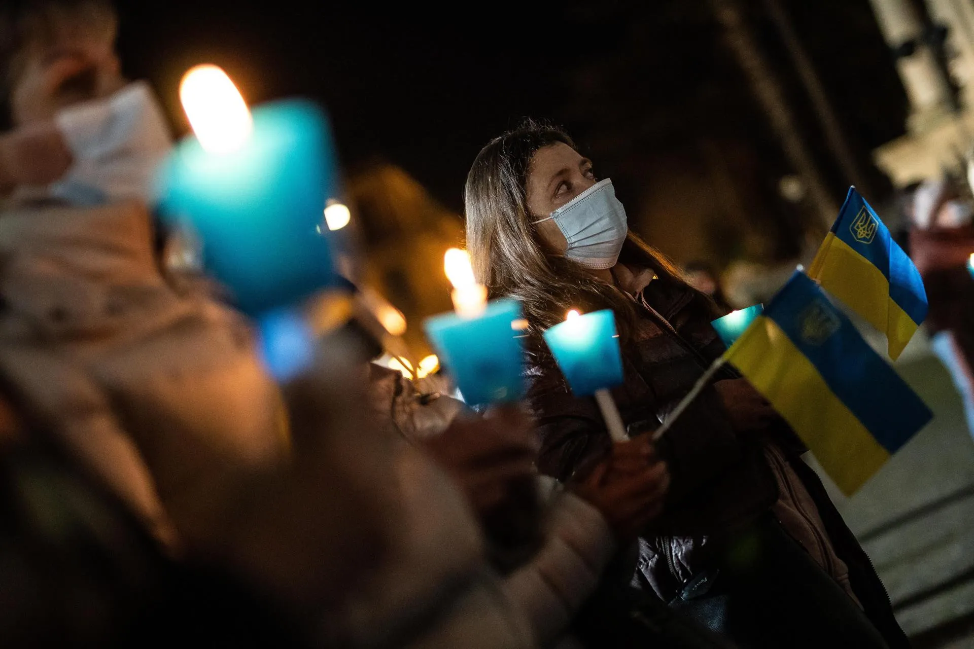 Mueren 137 ucranianos en primer día de guerra y Biden quiere a Putin como paria internacional