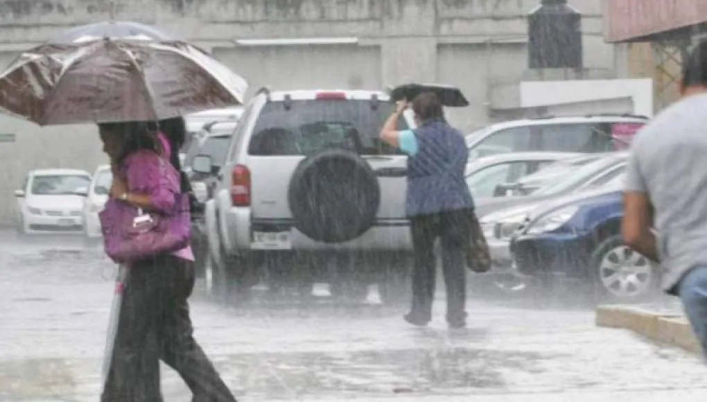 Aumentan las precipitaciones a causa de una vaguada, 9 provincias en alerta