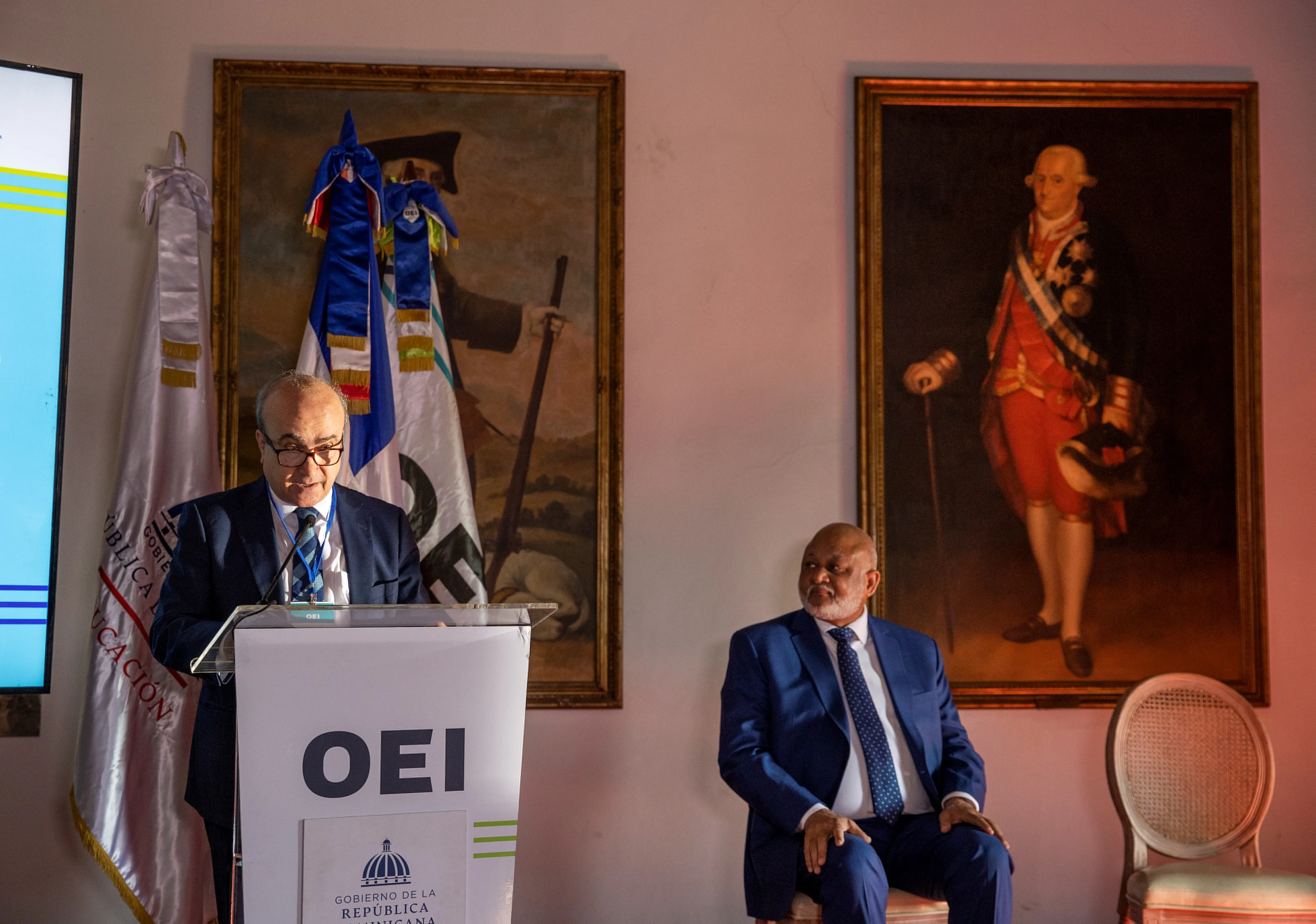 OEI advierte que el compromiso con una mejor educación es 'ahora o nunca'