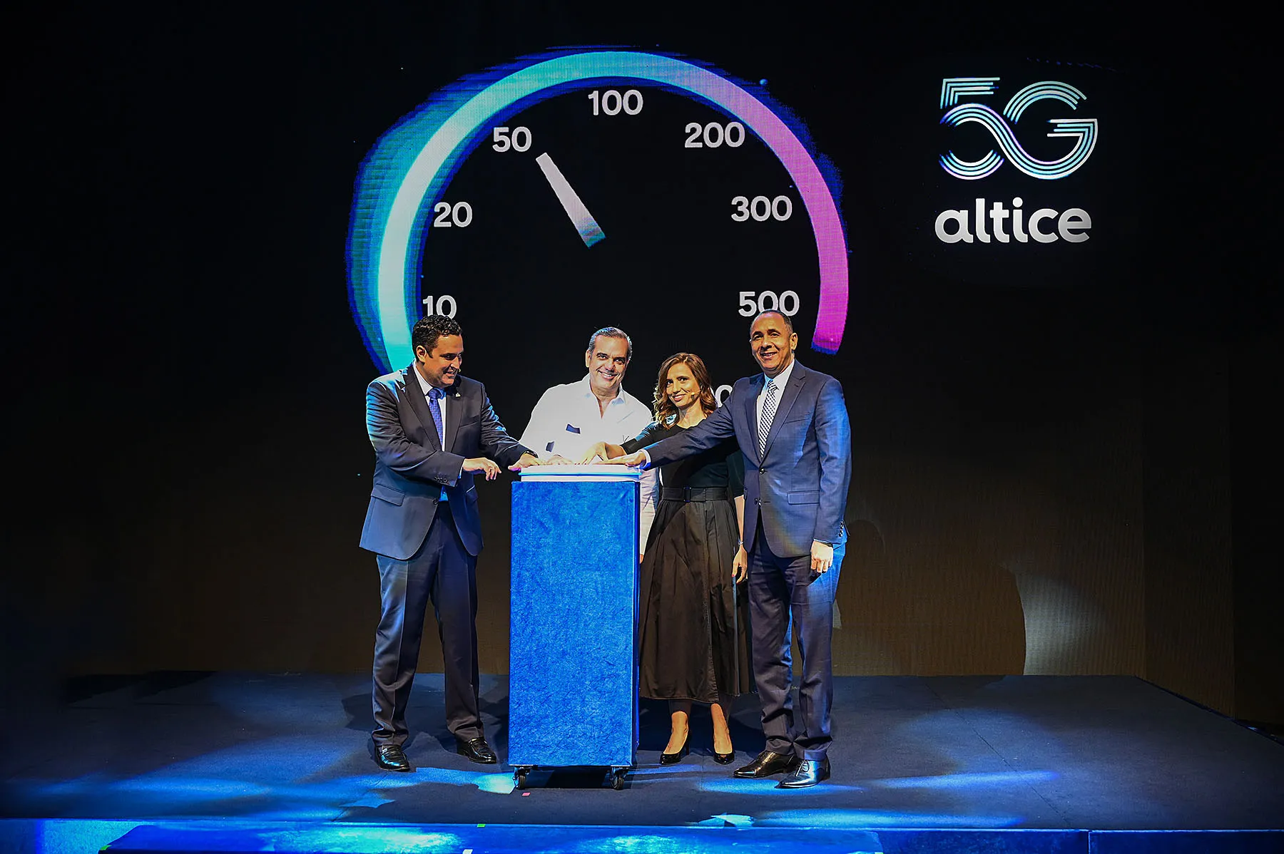Altice lanza su red 5G en Ciudad Colonial de Santo Domingo y en Santiago de los Caballeros