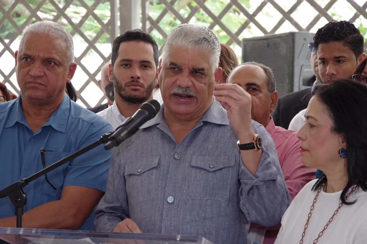 Vargas prevé que en 2024 el PRD llegará al poder 'solo o con alianzas”