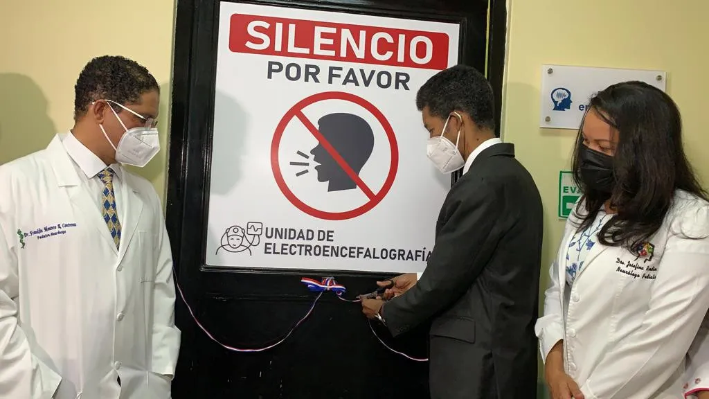 Unidad de electroencefalograma es inaugurada en el Hospital Robert Reid