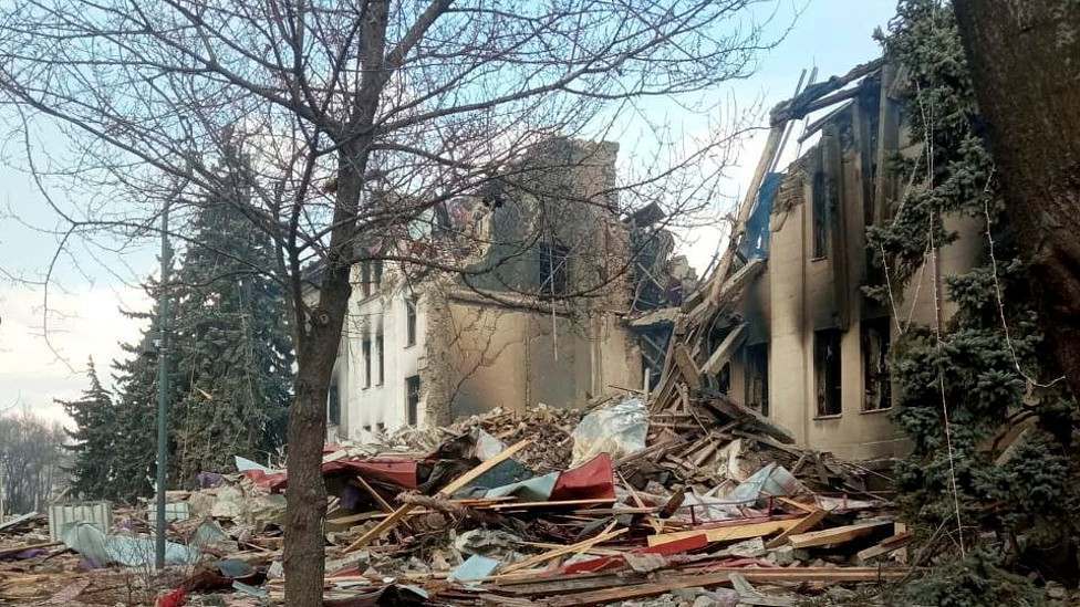 Rusia y Ucrania: el ataque al teatro de Mariúpol dejó cerca de 300 muertos