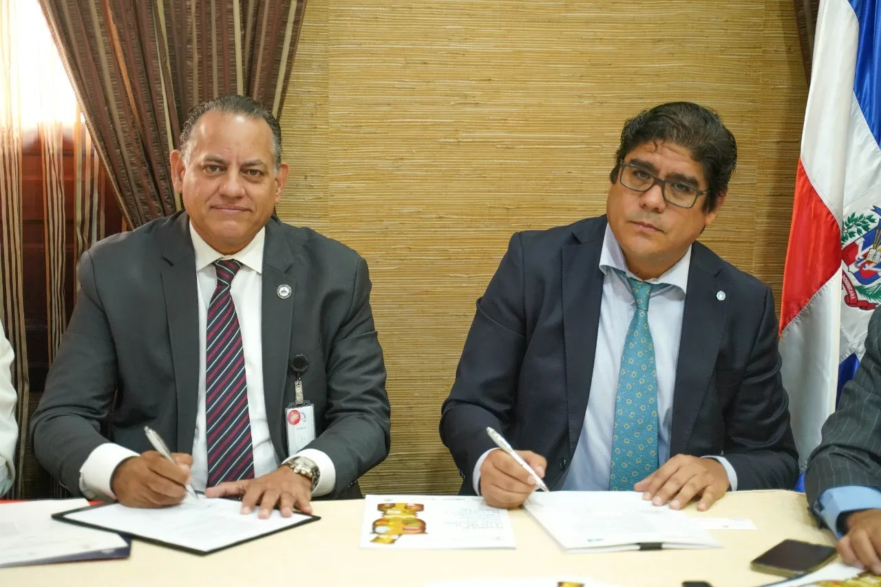 FAO y Minpre firman acuerdo para promover la seguridad alimentaria en RD 
