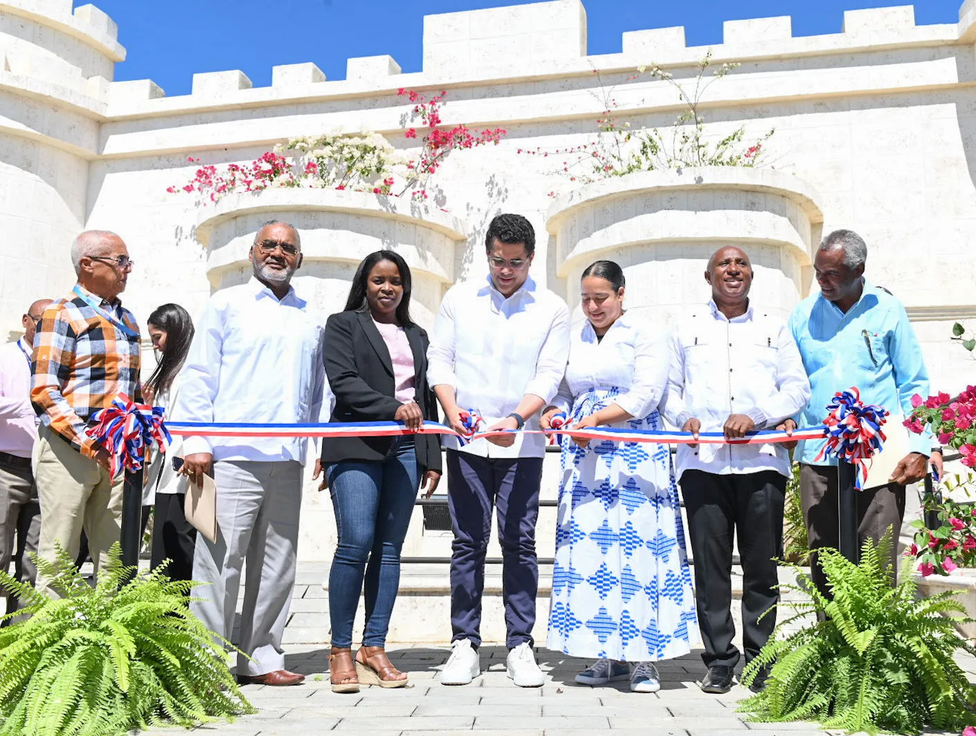 Ministerio de Turismo inicia obras en Bánica, Elías Piña