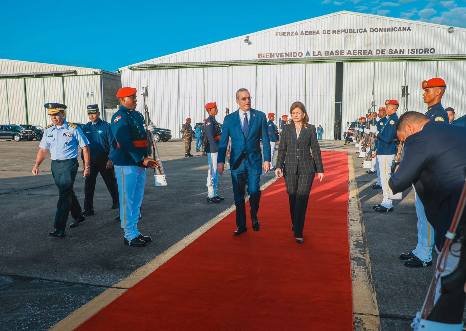 El presidente dominicano sale a Costa Rica para participar en cumbre