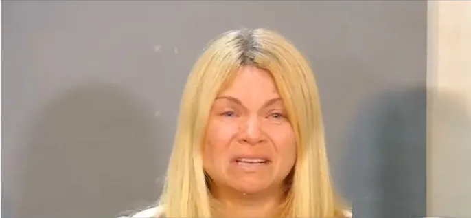VIDEO: Cónsul ucraniana pide con lágrimas audiencia urgente a Abinader