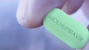Fármaco molnupiravir elimina el virus activo de la COVID-19 en tres días