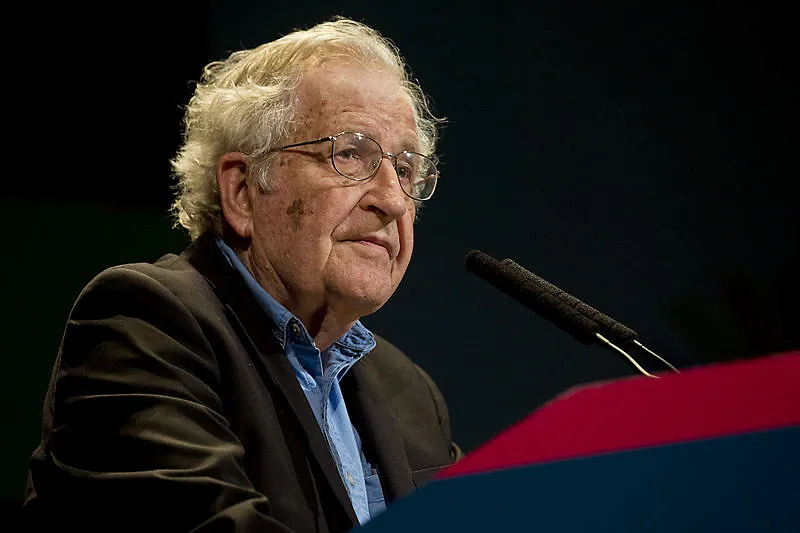 Noam Chomsky: Rusia, Ucrania, China y la política exterior de EE.UU