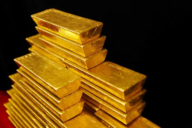 El oro alcanza los 2.069 dólares y roza su máximo histórico de 2020