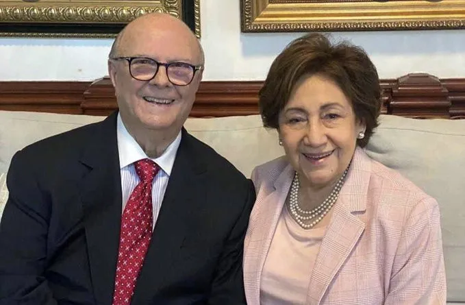 Fallece la esposa del expresidente Hipólito Mejía, doña Rosa Gómez