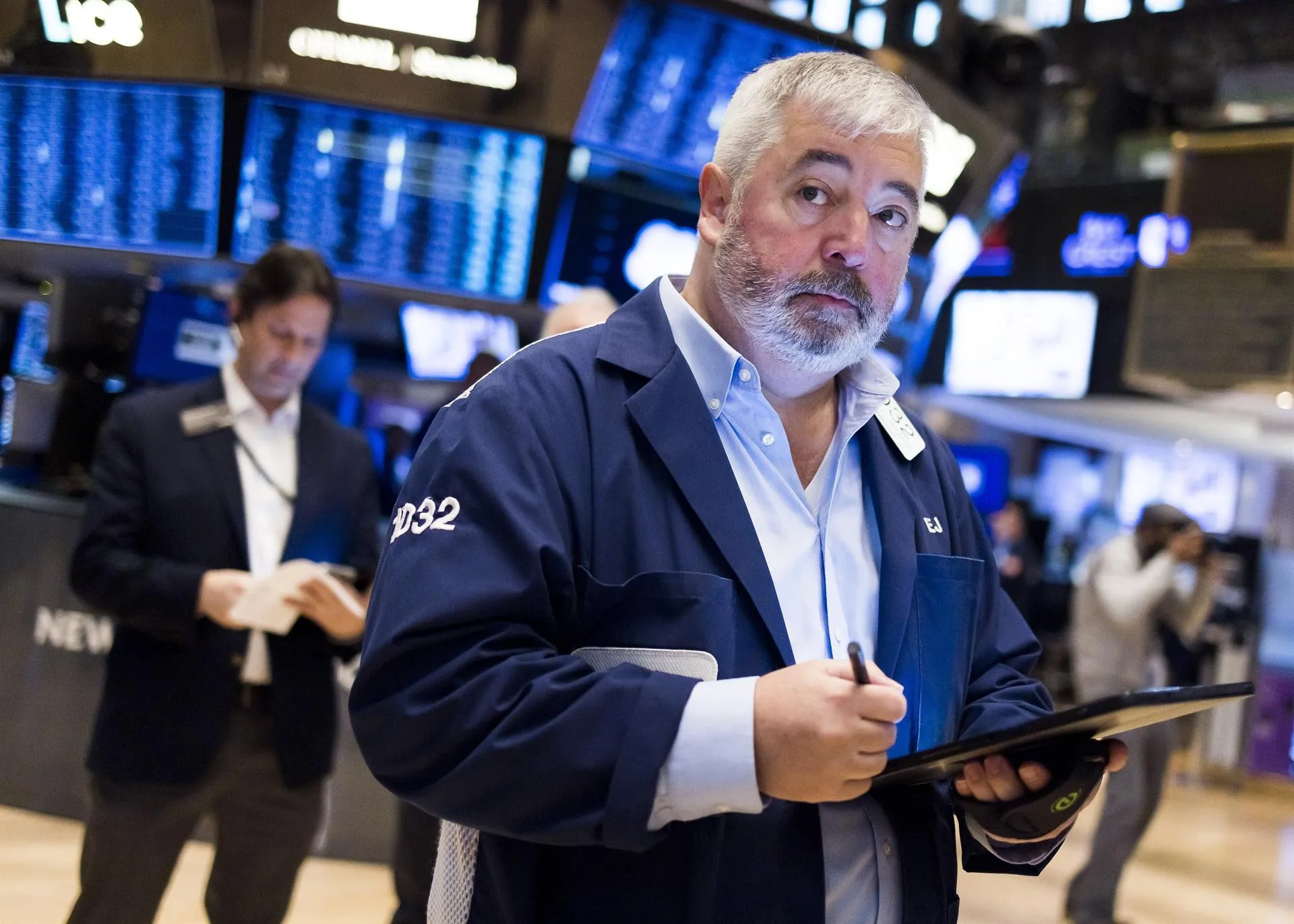 Wall Street cierra con fuertes pérdidas y el Nasdaq cae un 4,17 %