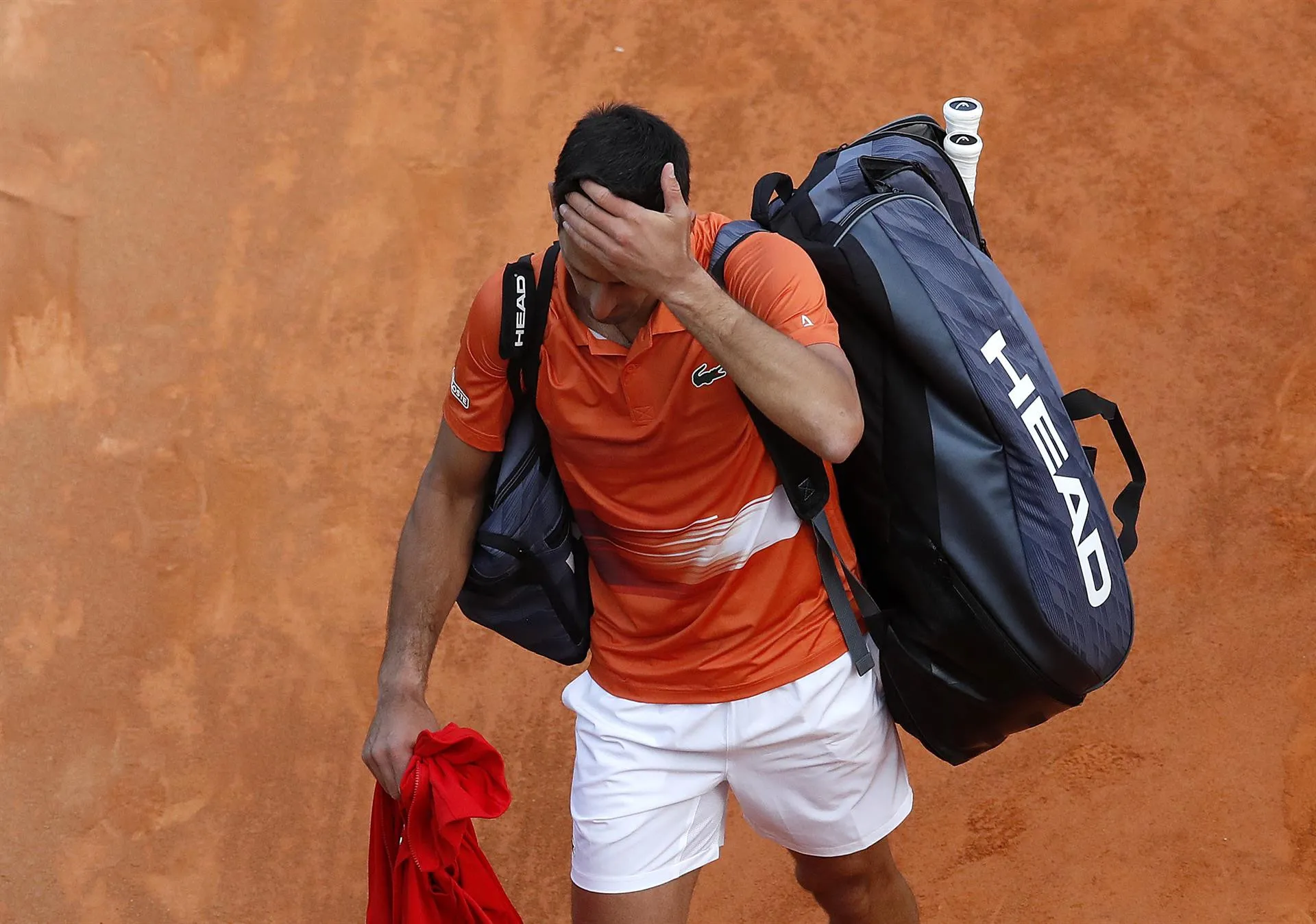 Djokovic vuelve a perder, ahora en su cuarto partido de la temporada