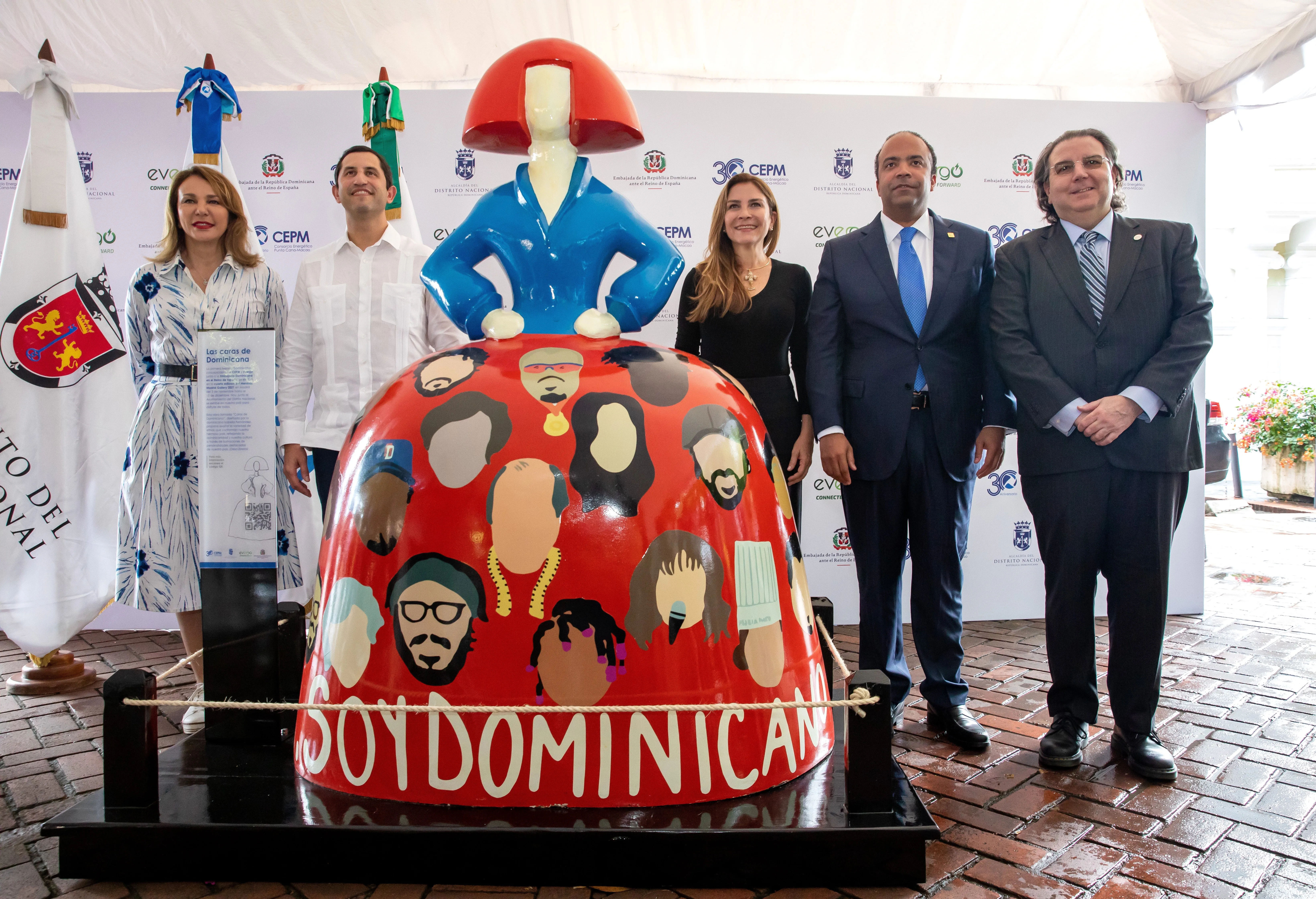 CEPM, Evergo y Alcaldía DN presentan la primera 'Menina” dominicana