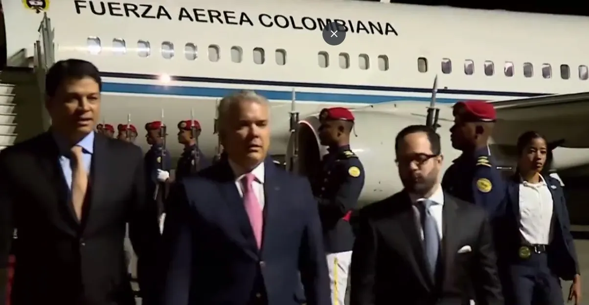 Presidente de Colombia, Iván Duque, llega a República Dominicana