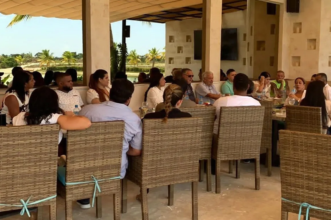 Cierran bares y restaurantes por un día en Punta Cana por reclamo ante restricción de horario