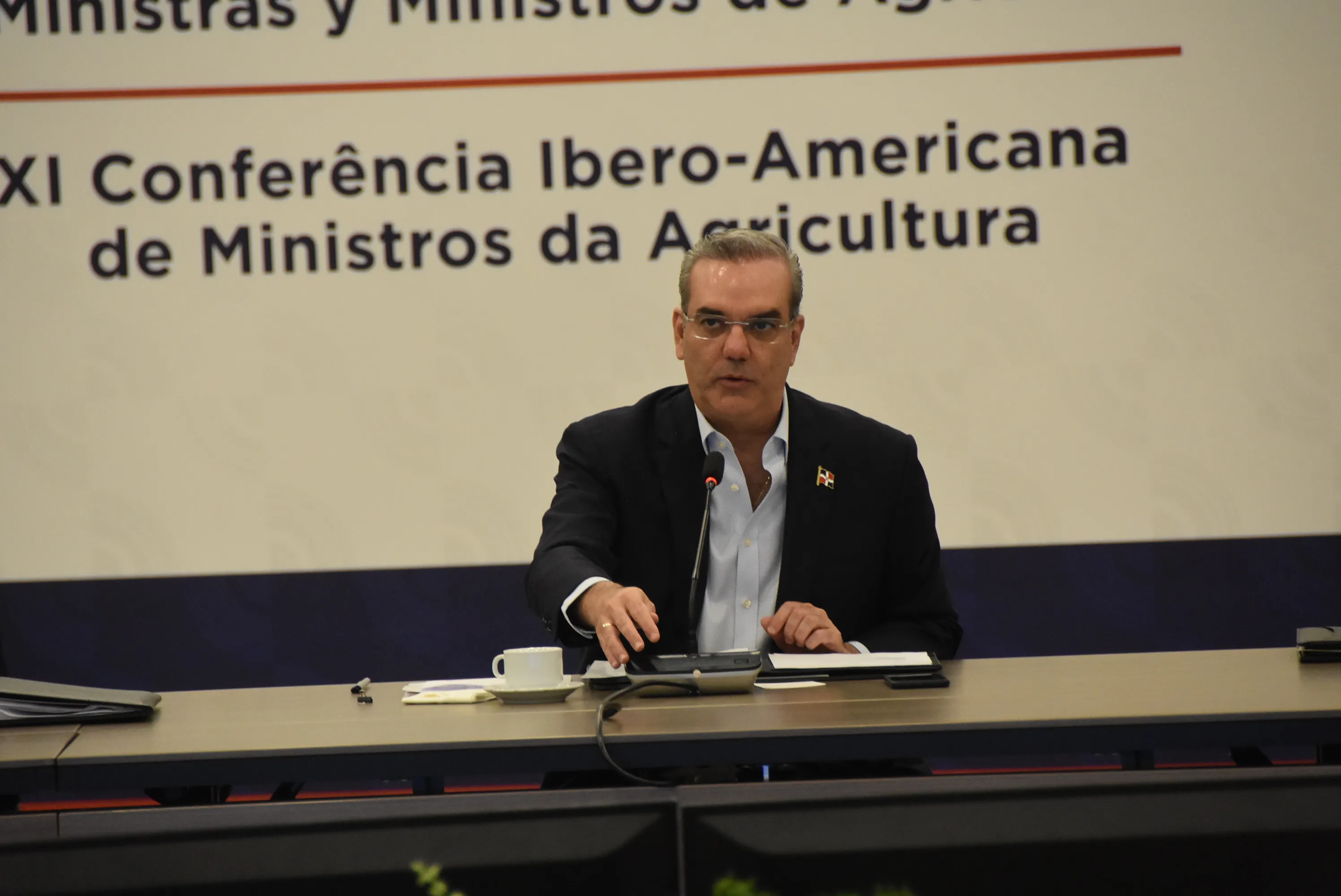 Garantizar alimentos a bajos precios es el mayor desafío para los gobiernos, según Abinader