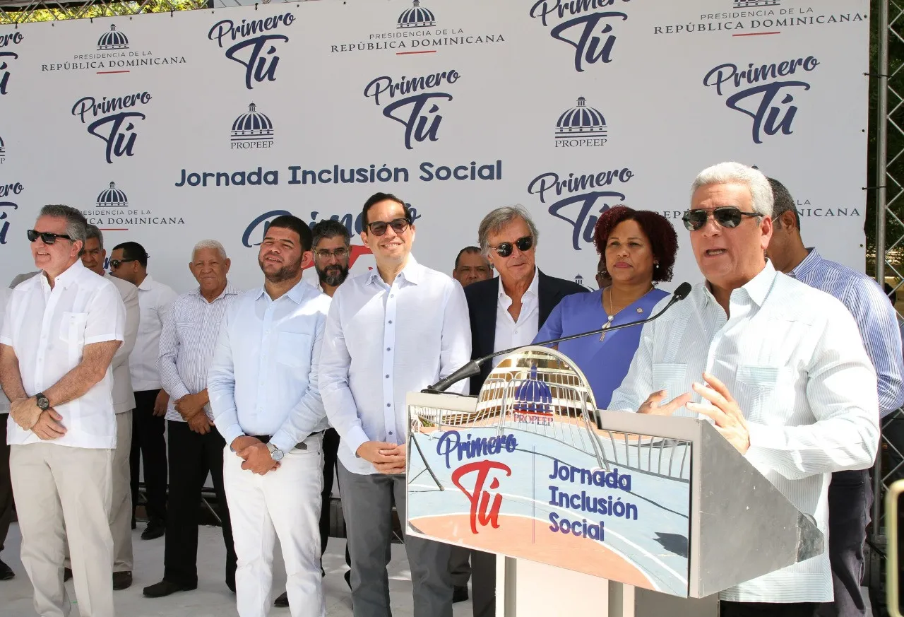 Gobierno supervisa avances desarrollo turístico de Pedernales