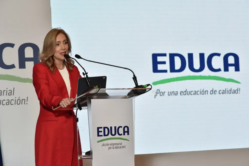 María Waleska Álvarez es la nueva presidenta de Educa