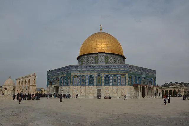 Al menos 156 heridos en la explanada de las Mezquitas de Jerusalén