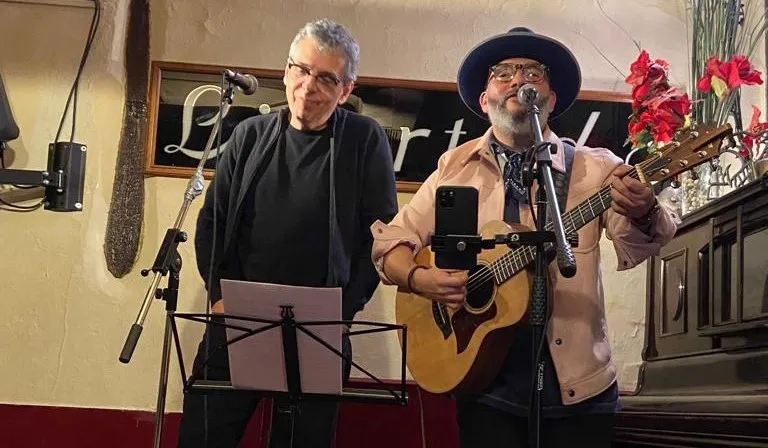 Pavel Núñez y Pedro Guerra unidos en concierto en España