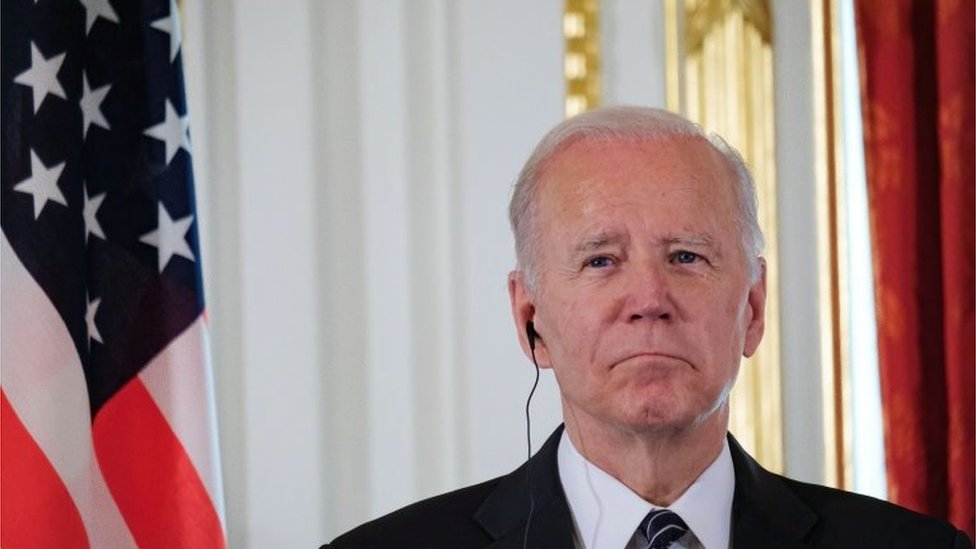 Joe Biden afirma que China coquetea con el peligro en Taiwán y promete intervenir militarmente si Pekín ataca