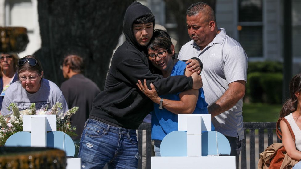 Masacre en Texas: 4 contradicciones cruciales sobre el tiroteo corregidas por la policía tras las críticas