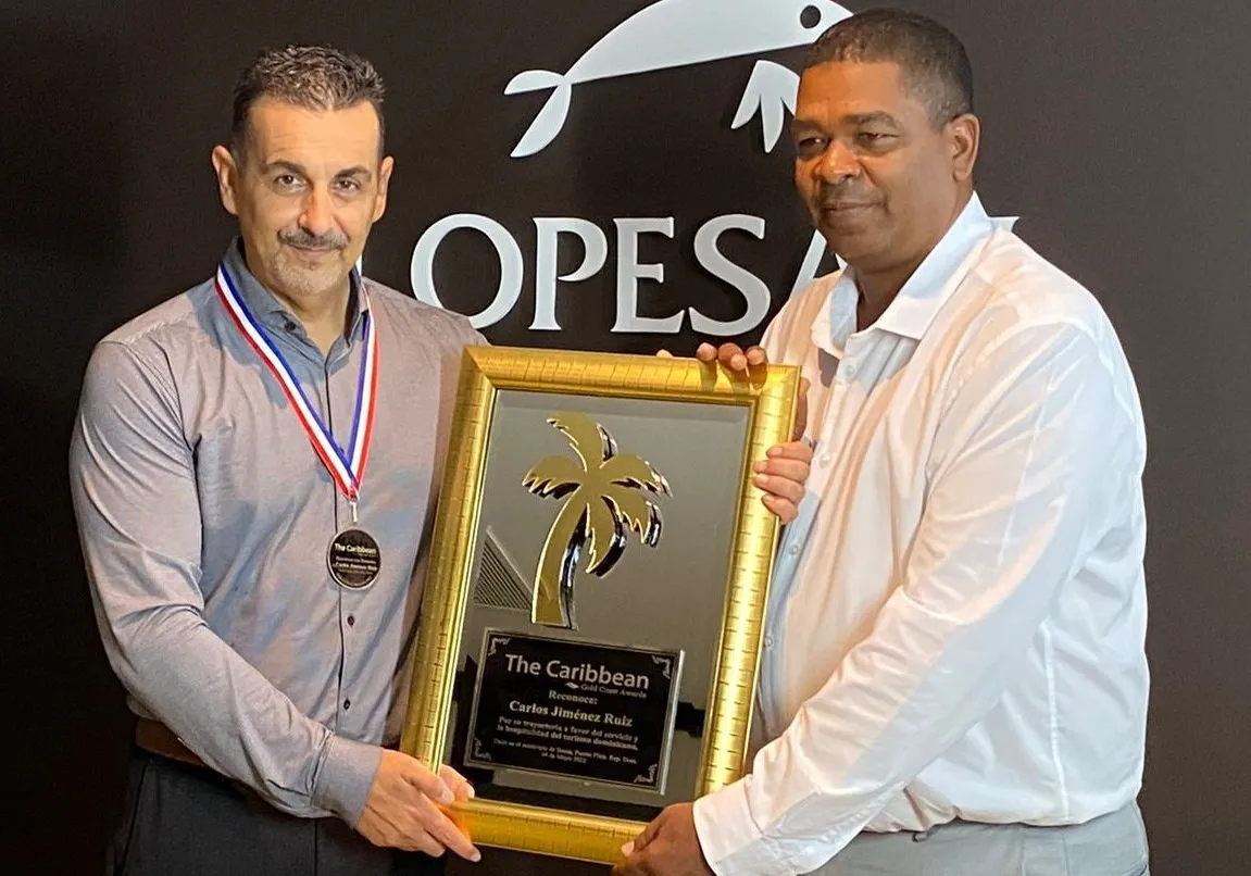 The Caribbean Gold Coast Awards reconoce a Carlos Jiménez Ruiz, de Lopesan Hotel Group
