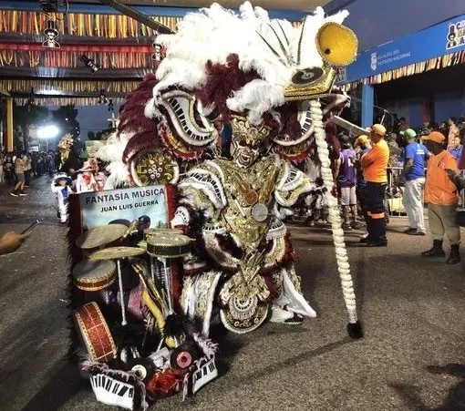Una buena muestra de carnaval en el Malecón de Santo Domingo