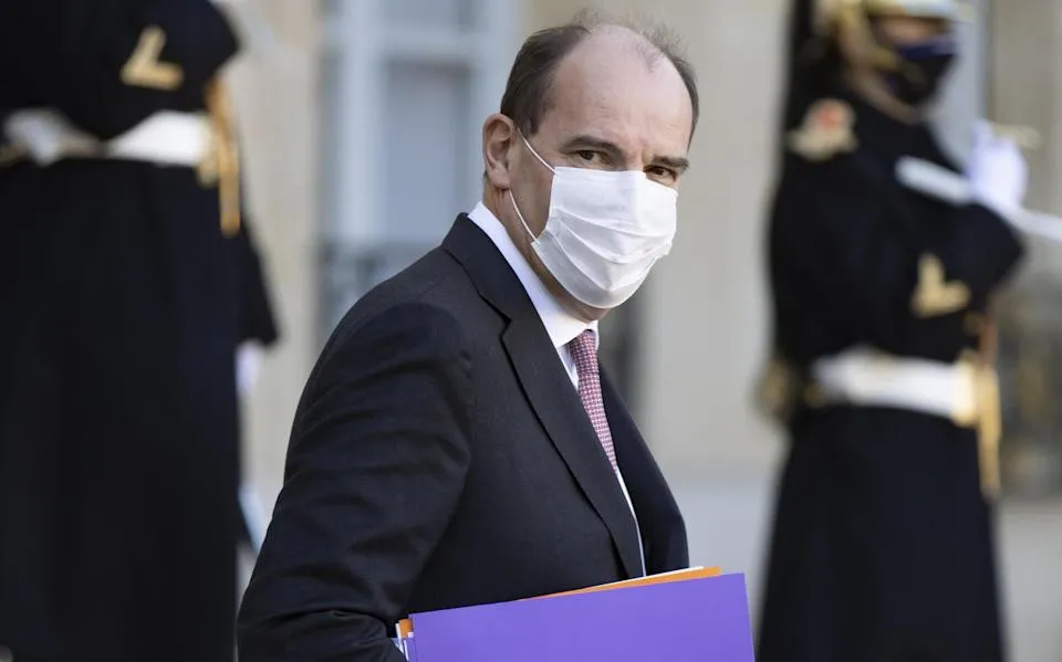 El Gobierno francés anuncia por error su dimisión