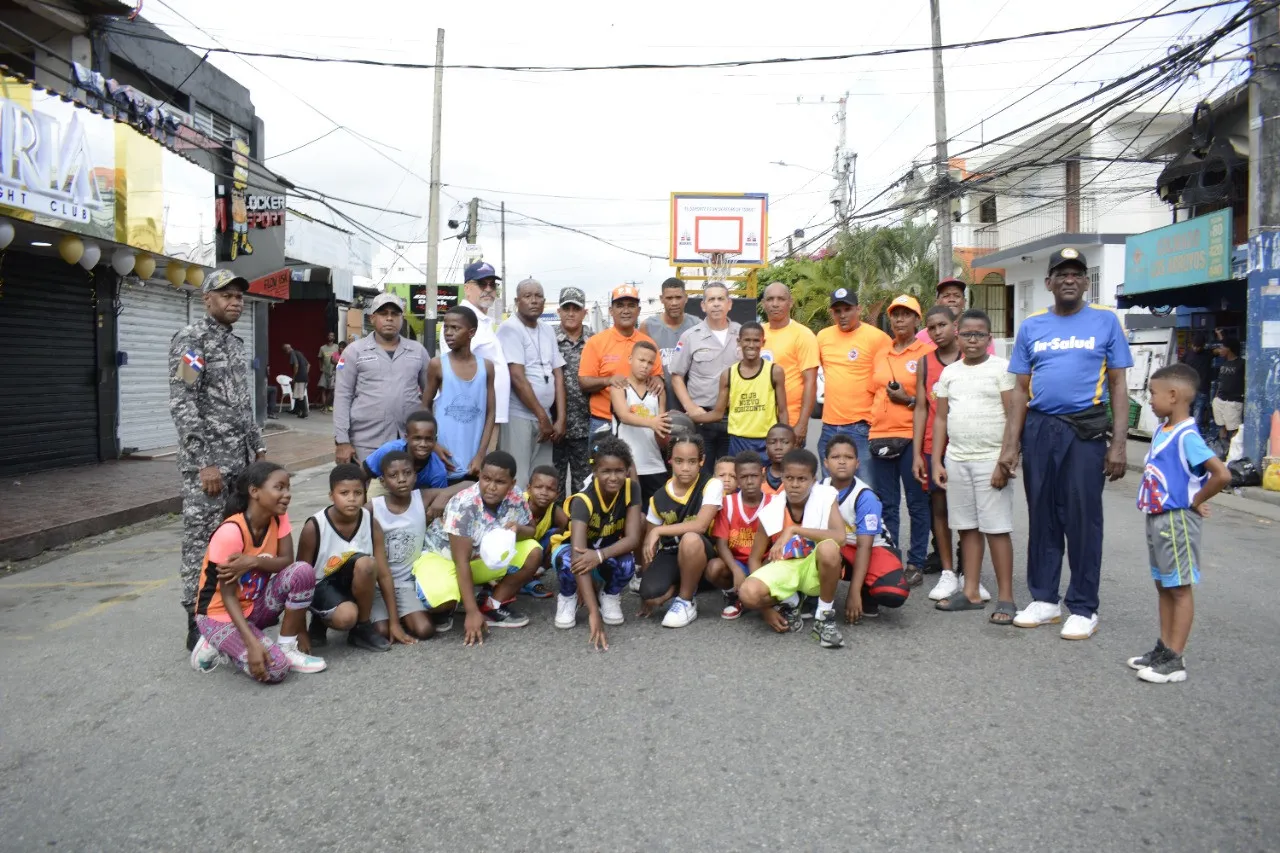 Celebran actividades deportivas y recreativas en La Puya de Arroyo Hondo