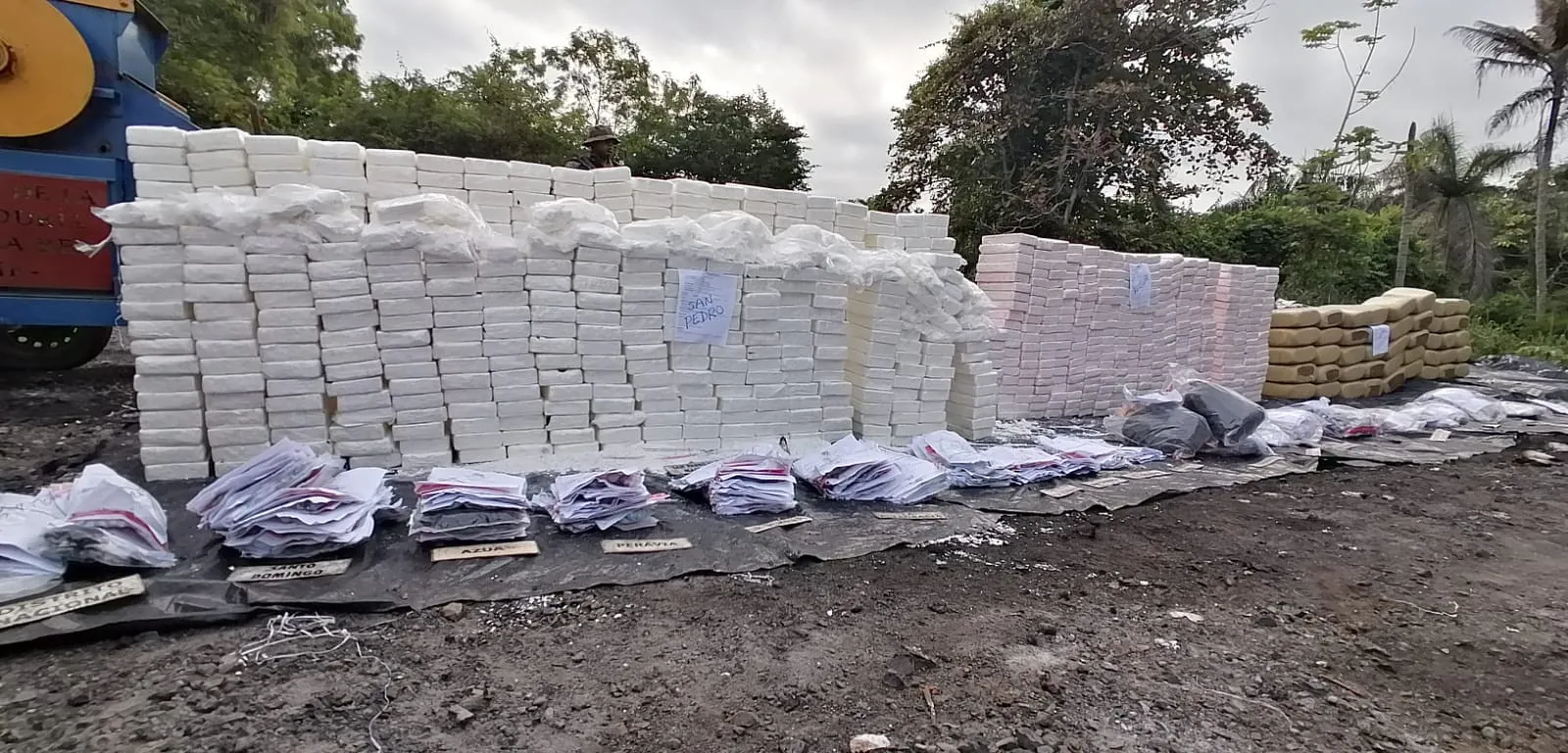 Autoridades incineran más de 1,500 kilos de distintas drogas