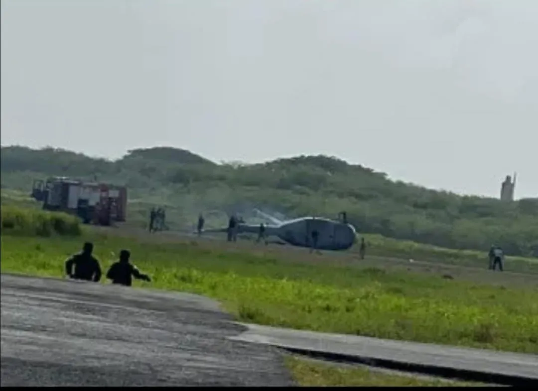Helicóptero de la Fuerza Aérea se accidenta durante proceso de aterrizaje en San Isidro