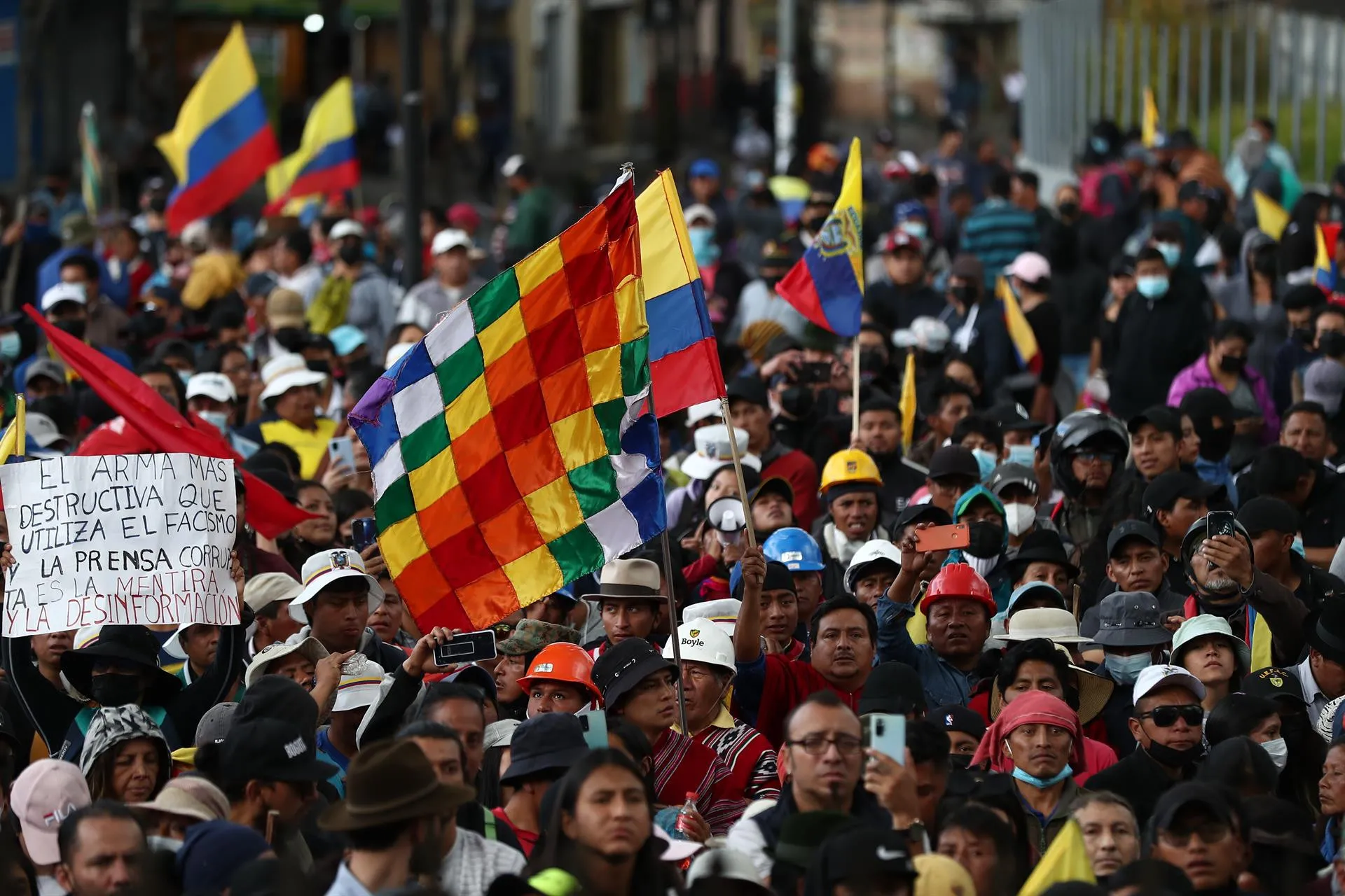 Acuerdo en Ecuador deja atrás 18 días de caos y media docena de muertos