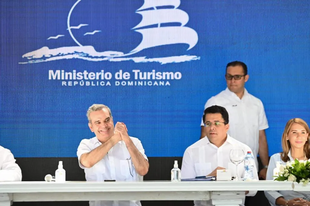 Invertirán 600 millones de pesos en remozamiento playa Sosúa