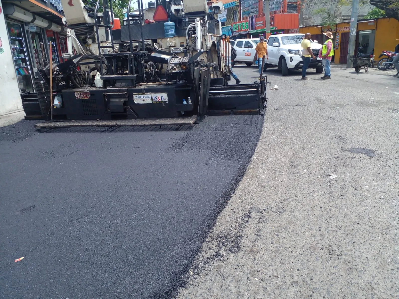 Obras Púbicas: reconstrucción avenida Los Beisbolistas está en etapa final