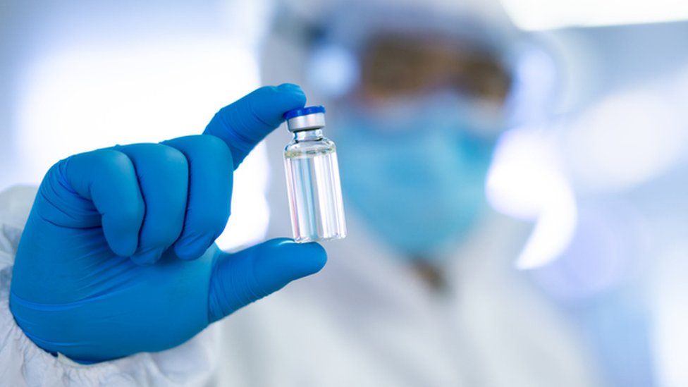 Covid: ¿cuándo llegará la próxima generación de vacunas que nos protejan frente a las nuevas variantes del coronavirus?